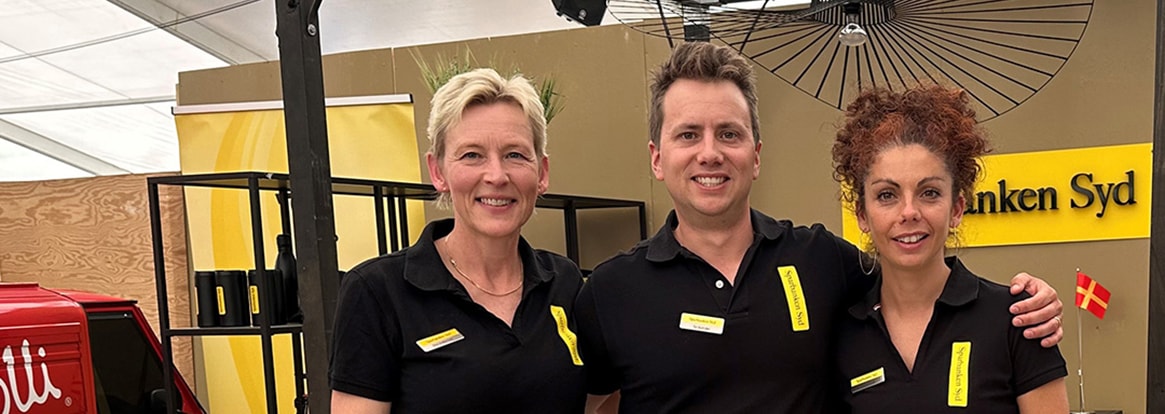 Sparbanken Syds monter på Borgeby Fältdagar med Elna, Tor och Edisa